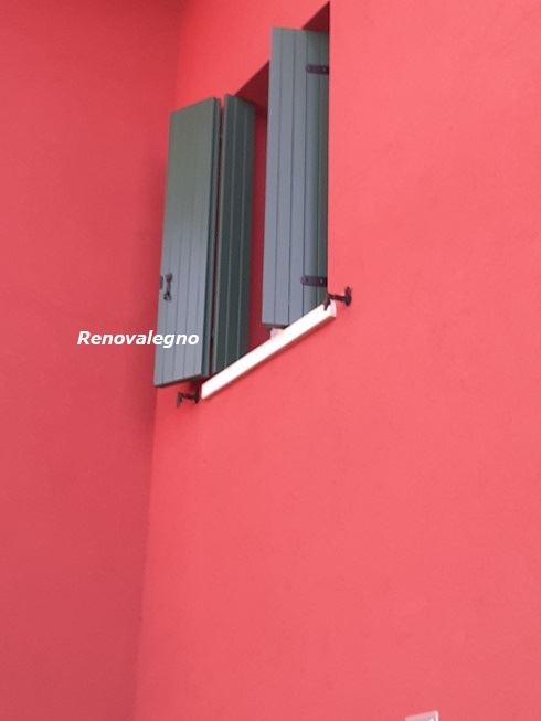 Riverniciatura scuri-Renovalegno- Padova-Mestre-Treviso-Vicenza-Renovalegno preventivi veloci compila subito il modulo online per te SCONTO 5% oppure 3200524112 whatsapp
