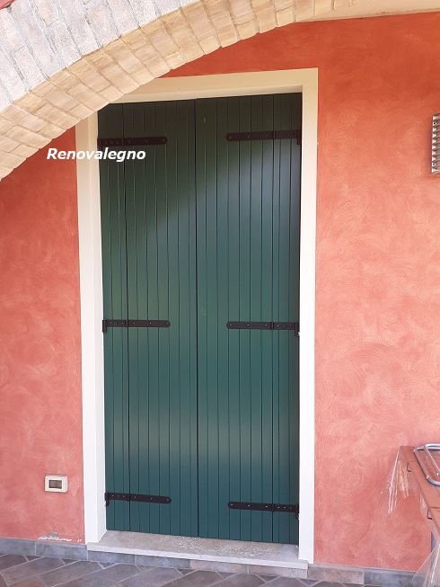 Riverniciatura scuri-Renovalegno- Padova-Mestre-Treviso-Vicenza-Renovalegno preventivi veloci compila subito il modulo online per te SCONTO 5% oppure 3200524112 whatsapp